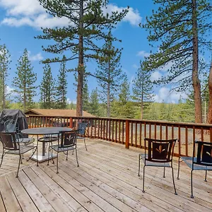 Tallac Views Getaway Holiday home